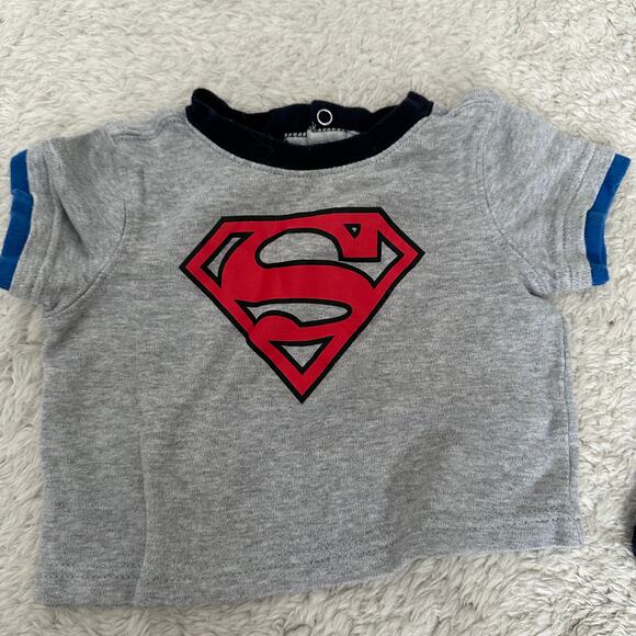 Superman Outfit Baby Boy 6 Months T Shirt Bloomers Shorties - Picture 2 of 7
